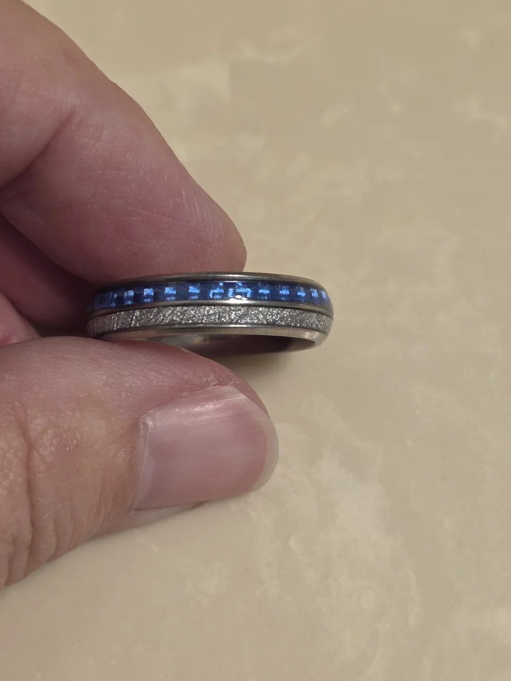 Men's Brushed Silver and Blue Jeweled Ring Band Size 10